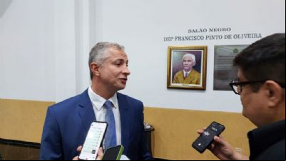 Calil para estadual no PL