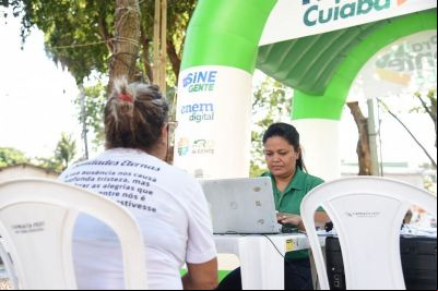 Sine encerra semana disponibilizando 647 vagas de emprego